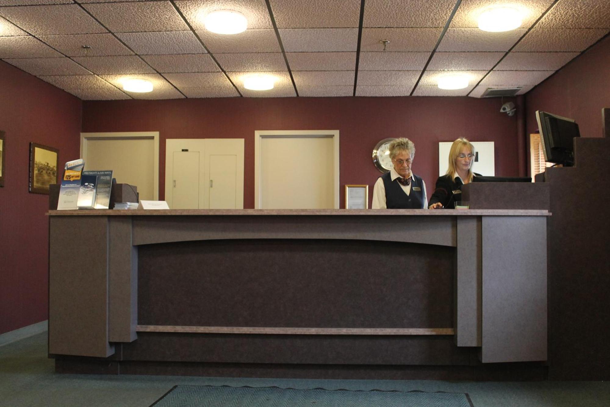 Howard Johnson By Wyndham Portage La Prairie Zewnętrze zdjęcie